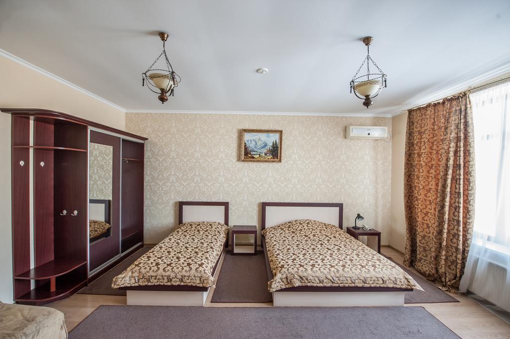 Stella De Lux Hotel Kisinyov Kültér fotó